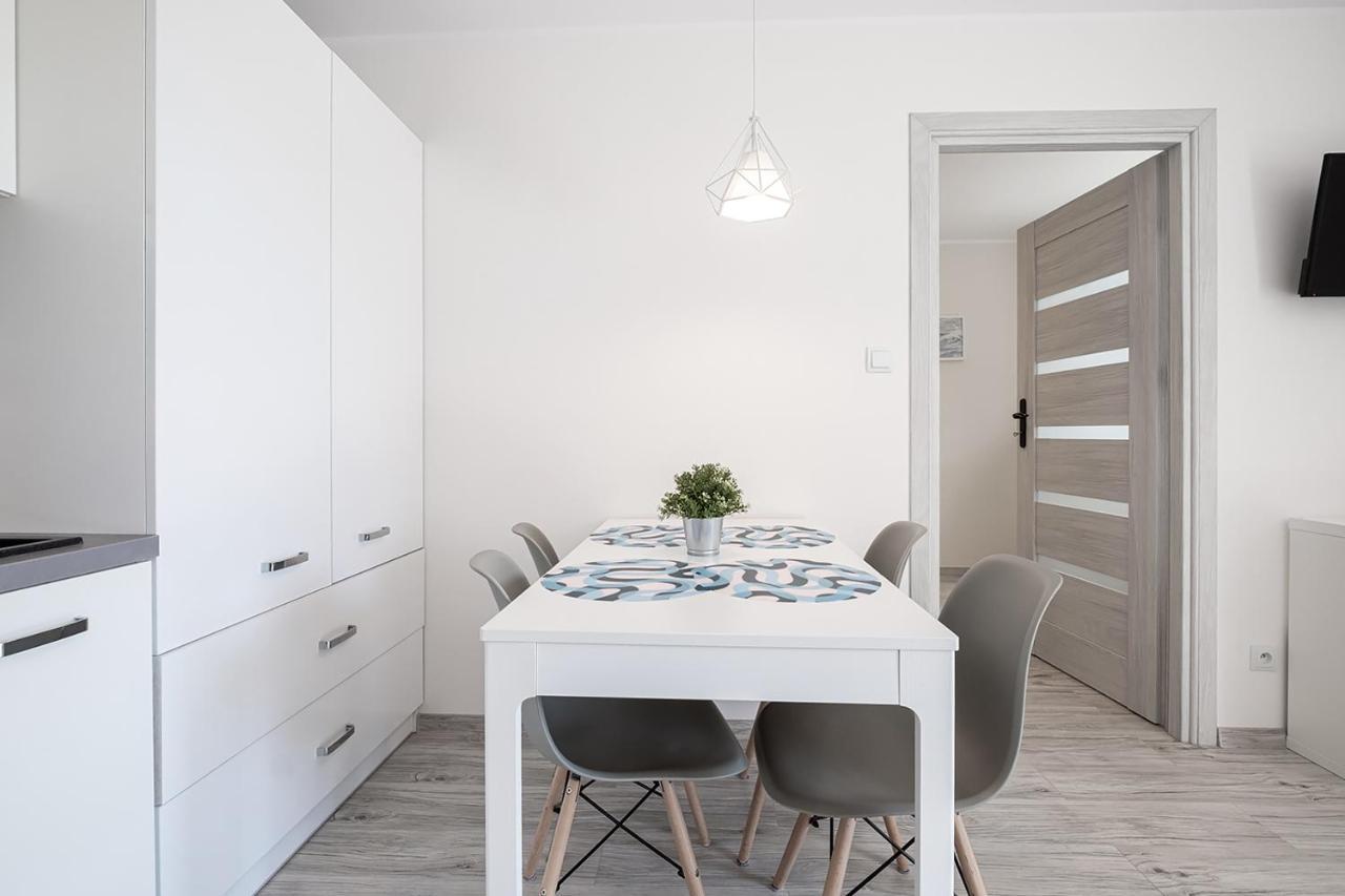 Jakubowa Polana - Apartamenty Леба Екстериор снимка